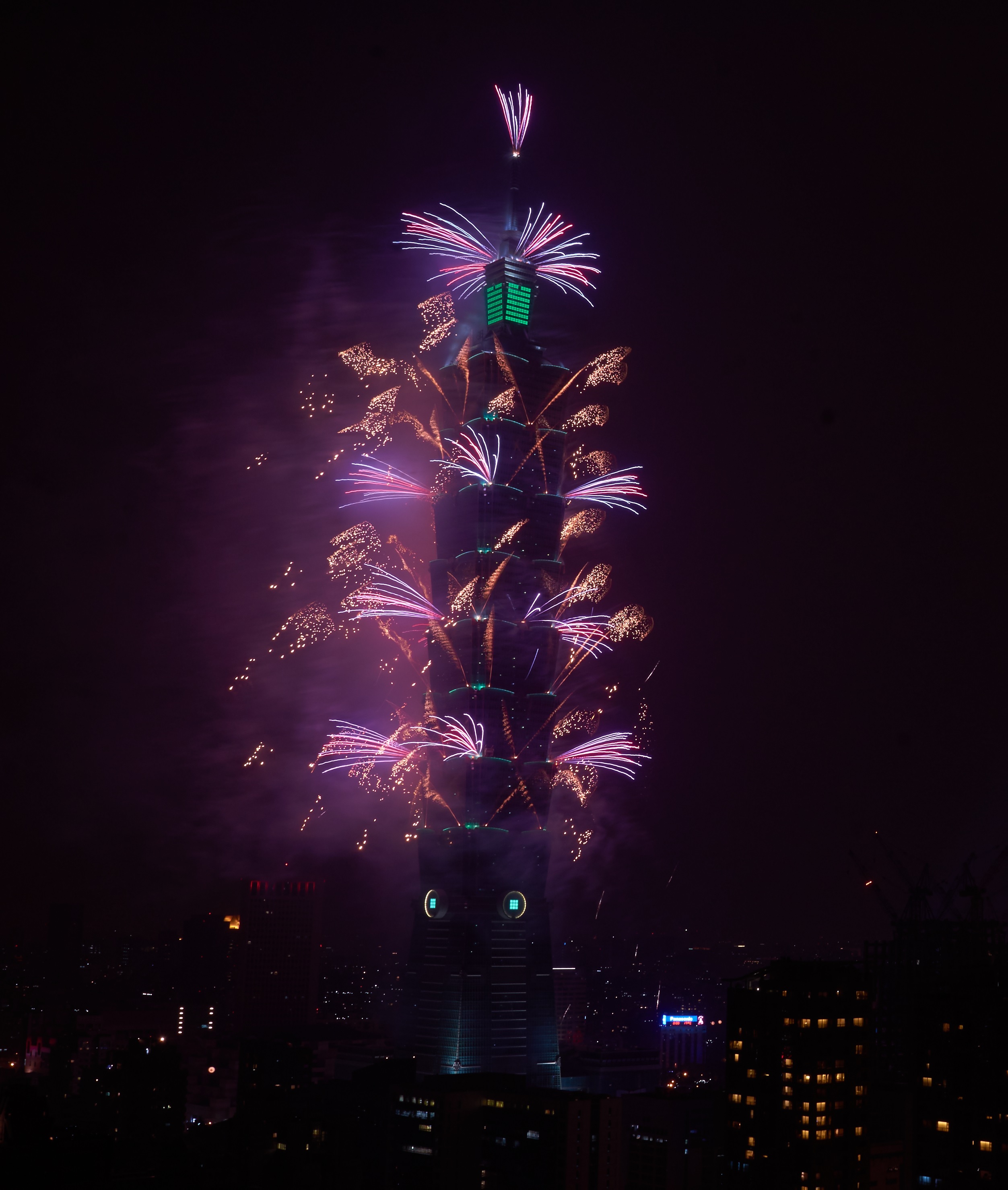 【新聞圖片】飛利浦炤明助力檯北101打造檯灣綠色(se)地標(biao) (2).jpg